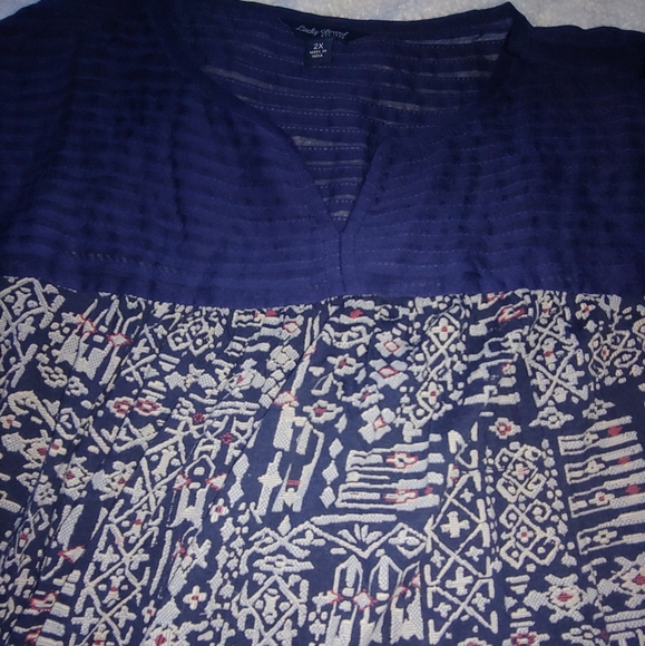 EUC Plus Size Lucky Brand Mixed Media Navy Abstract Print Blouse - Size 2X - Picture 9 of 11